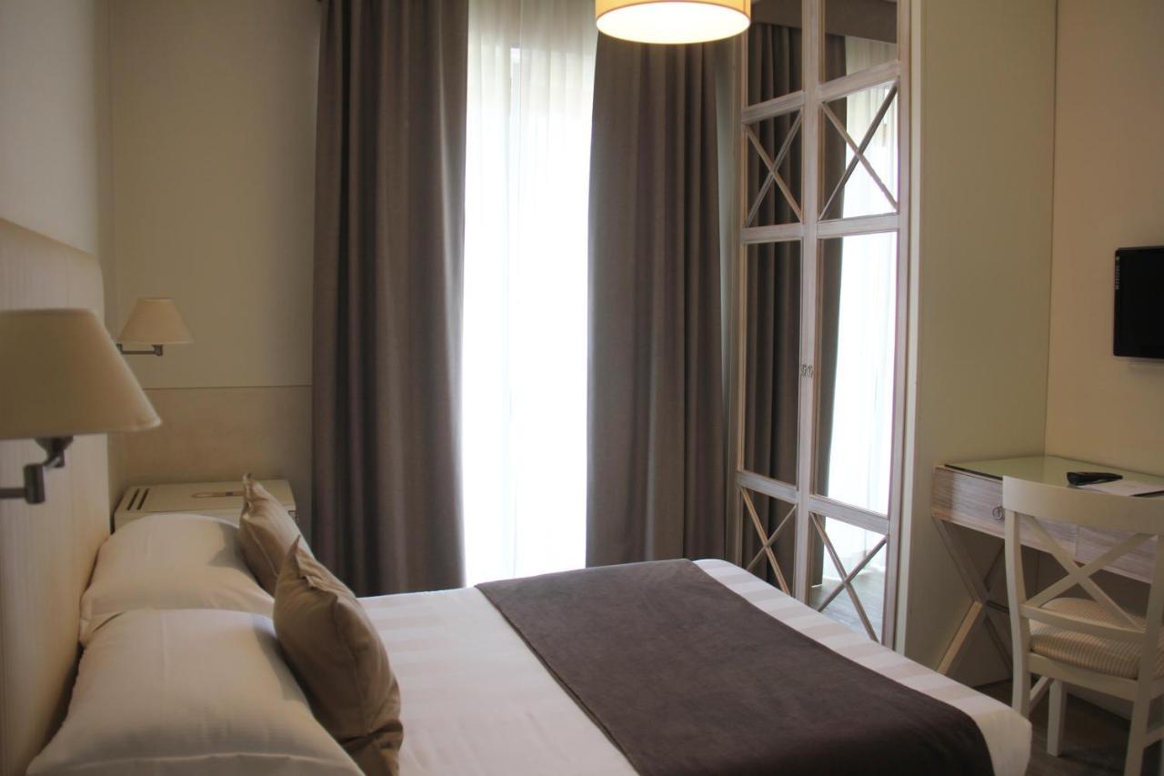 Hotel Bijou ฟอร์เต เดย์ มาร์มี ภายนอก รูปภาพ